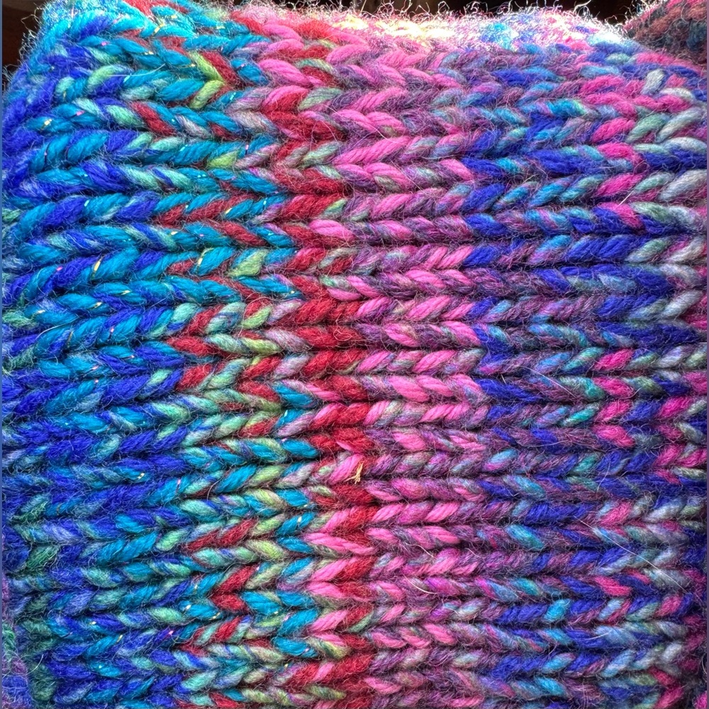 Hand Crafted Multicolor Knit Scarf - Picture 8 of 16